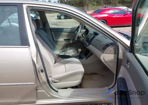 2005 Toyota Camry Le from USA, damaged, VIN 4T1BE32K15U979016